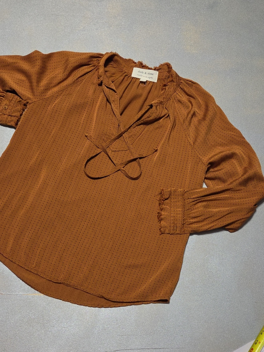 cloth & stone Rust Brown Tie-Front Peasant Blouse